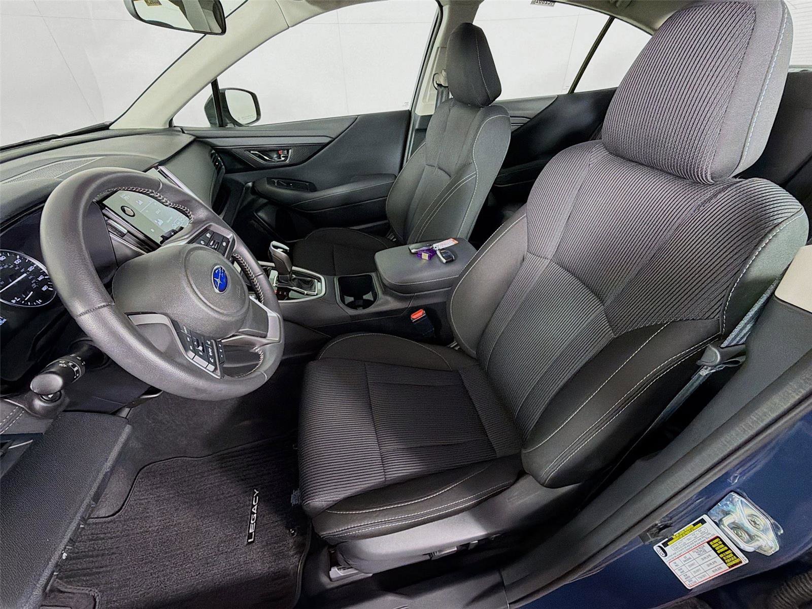 Used 2025 Subaru Legacy Premium AWD/4WD image 11