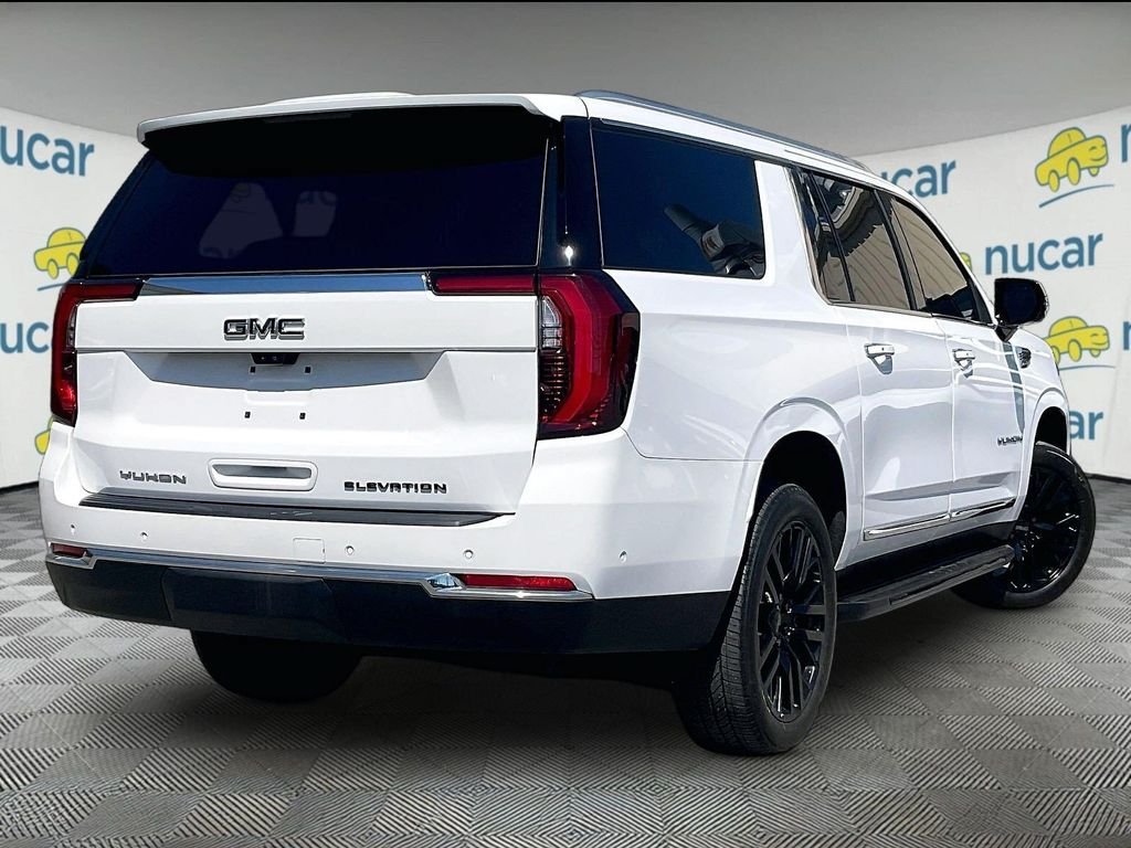 Used 2025 GMC Yukon XL Elevation w/ Elevation Premium Package AWD/4WD image 6