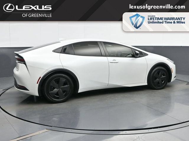 Used 2023 Toyota Prius LE FWD image 9