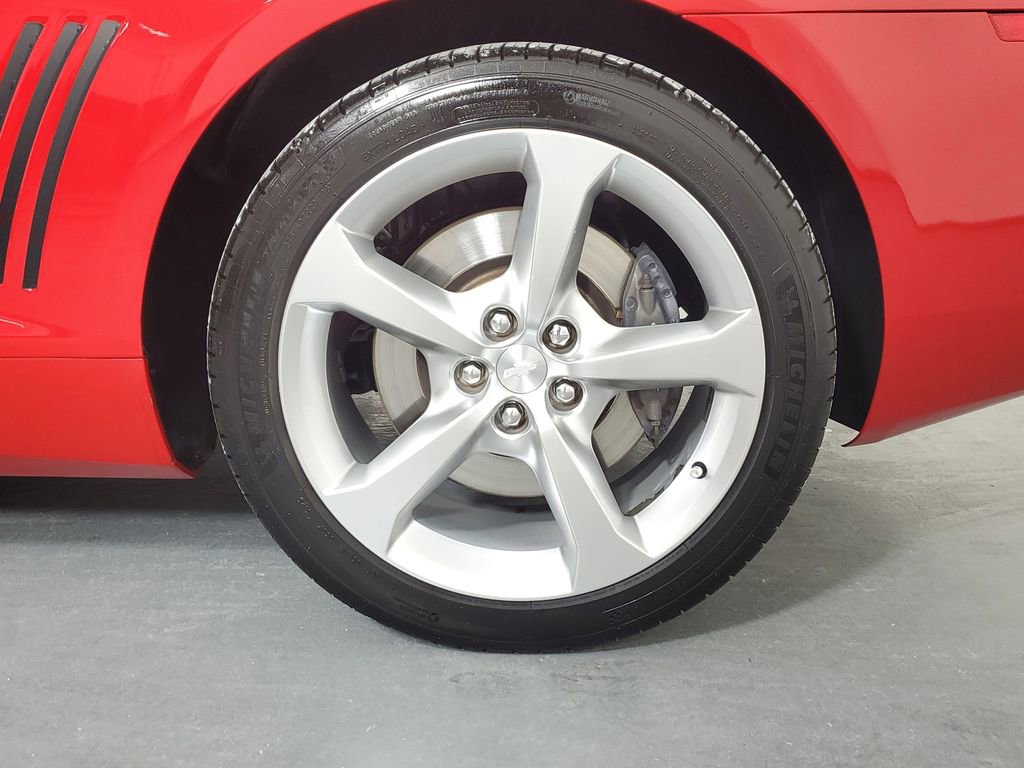 Used 2013 Chevrolet Camaro SS w/ Rear Vision Package image 38