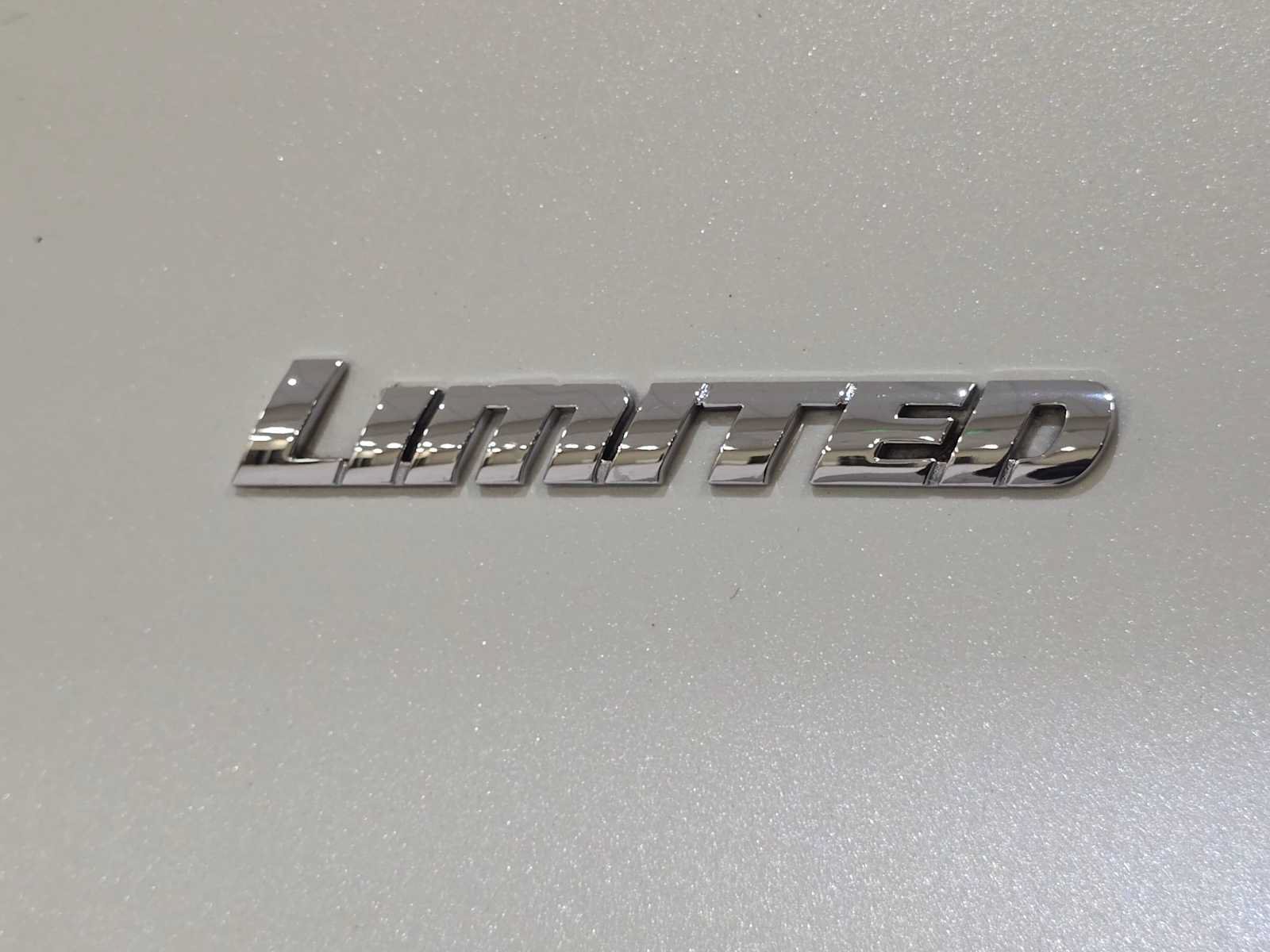 Certified 2023 Toyota 4Runner Limited AWD/4WD image 7