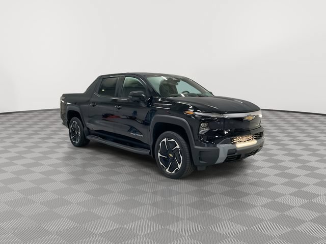 New 2026 Chevrolet Silverado EV LT w/ Premium Package AWD/4WD image 13