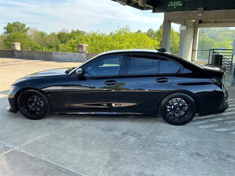 Used 2019 BMW 330i Sedan RWD image 2