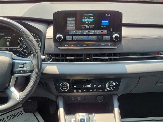 Used 2023 Mitsubishi Outlander SE Black Edition image 27