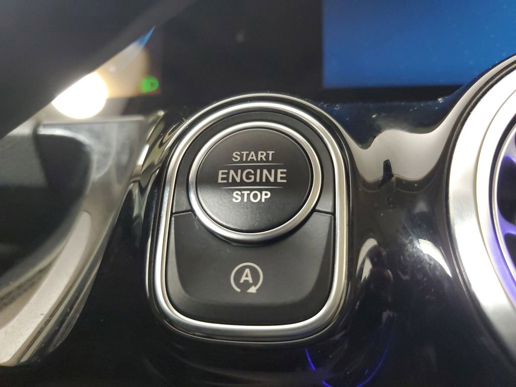 Used 2023 Mercedes-Benz GLA 250 image 32