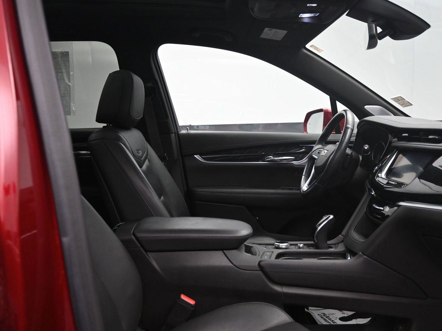 Used 2020 Cadillac XT6 Premium Luxury image 13