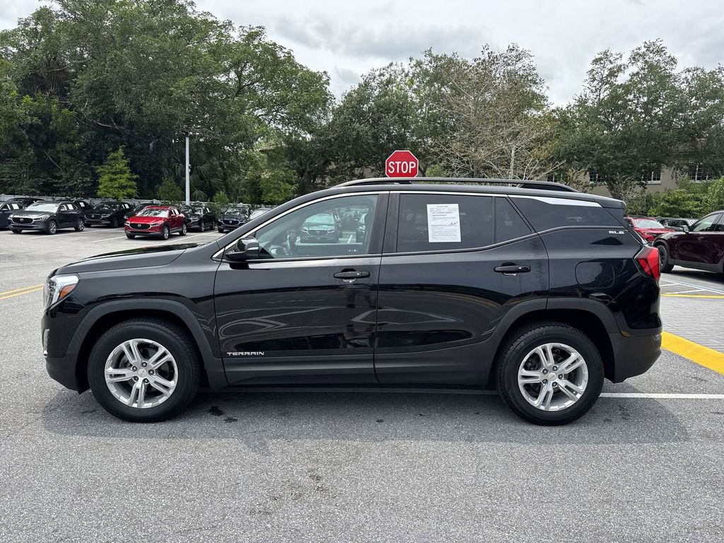 Used 2021 GMC Terrain SLE w/ Driver Convenience Package AWD/4WD image 11