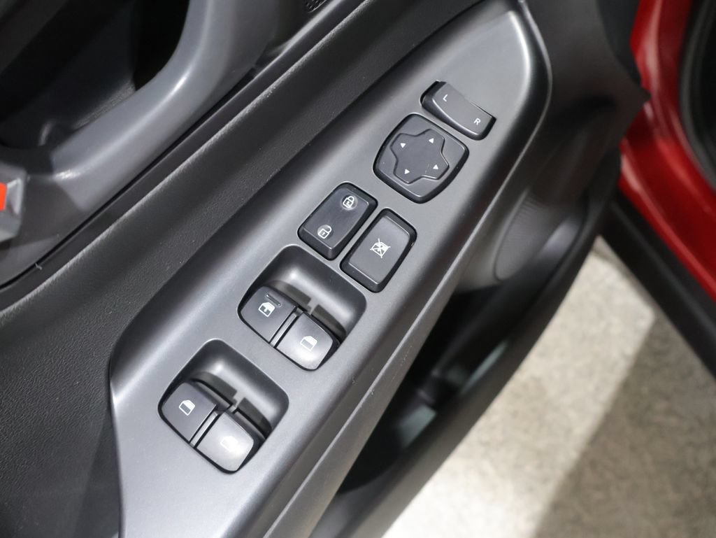 Used 2022 Hyundai Kona SEL w/ Winter Weather Package AWD/4WD image 14