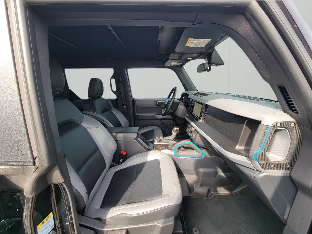 Used 2023 Ford Bronco Black Diamond AWD/4WD image 34