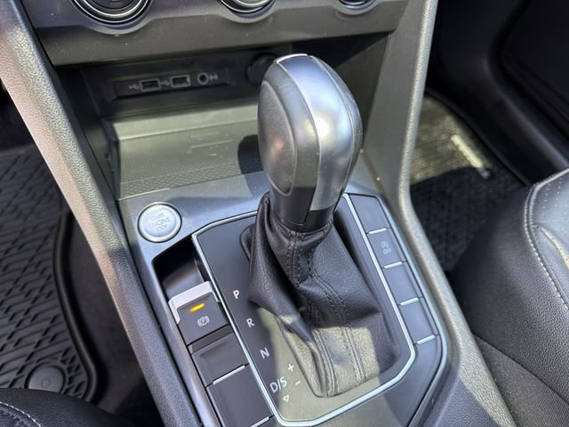 Used 2020 Volkswagen Tiguan SE w/ Panoramic Sunroof Package AWD/4WD image 21