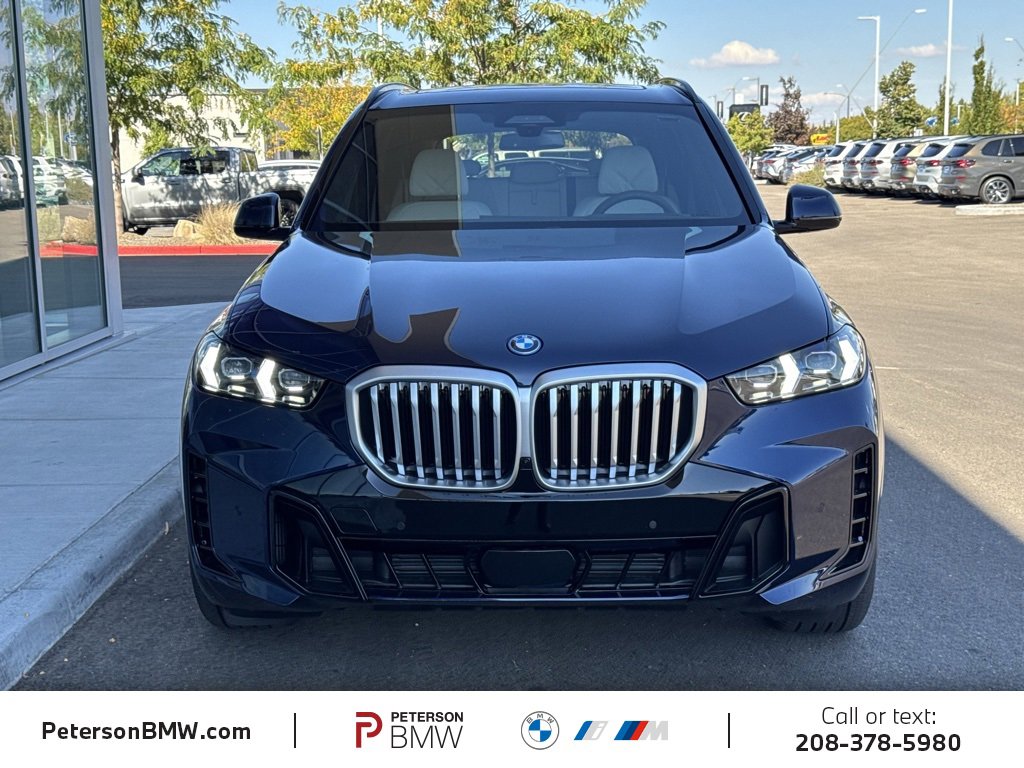 New 2026 BMW X5 xDrive50e w/ M Sport Package image 9