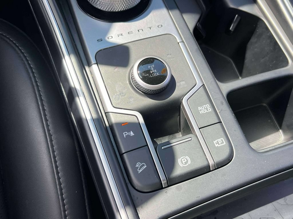 Certified 2023 Kia Sorento EX AWD/4WD image 31