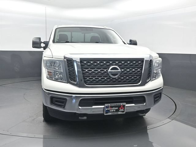 Used 2017 Nissan Titan SV RWD image 31