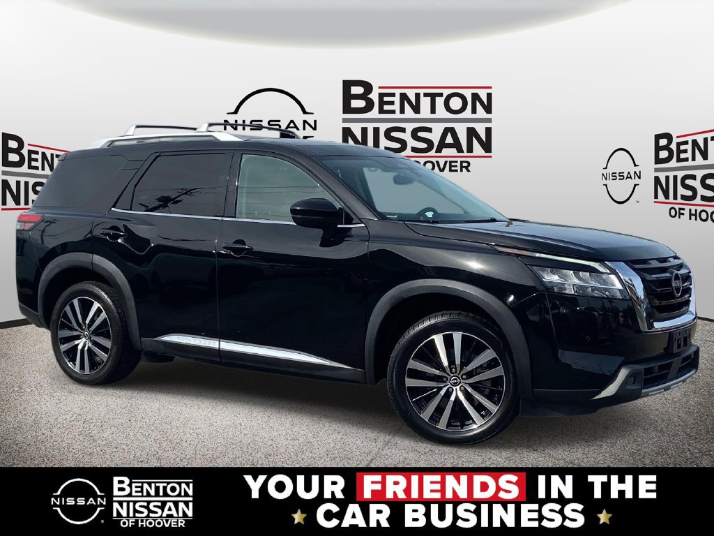 Used 2023 Nissan Pathfinder Platinum AWD/4WD image 1