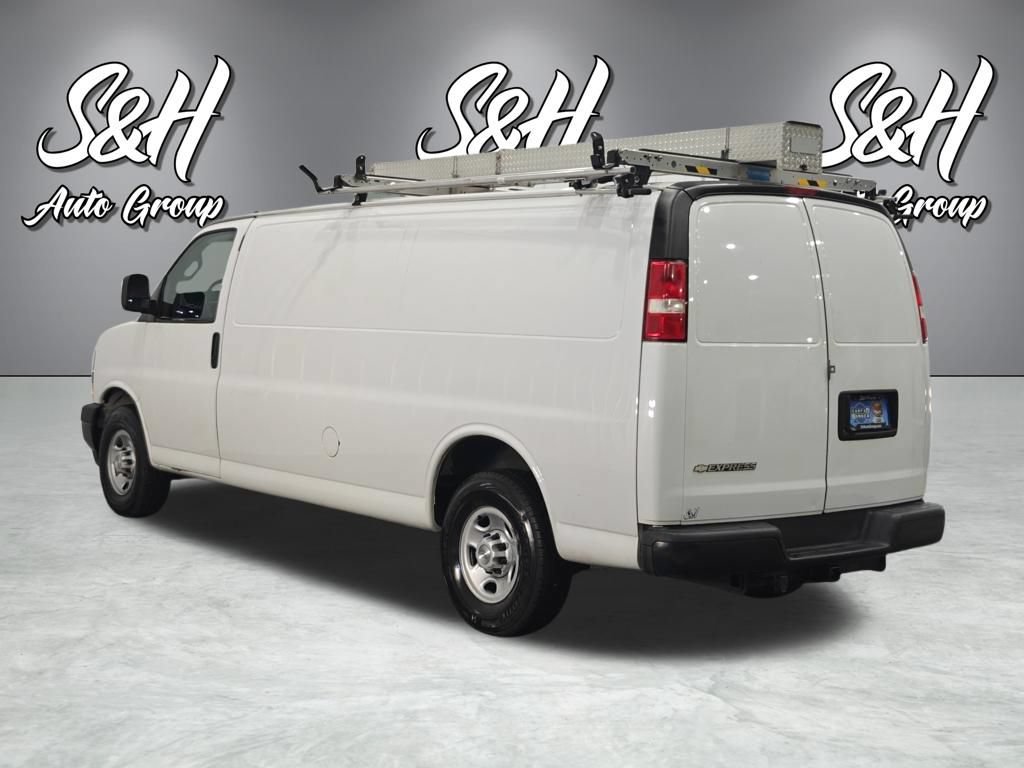 Used 2019 Chevrolet Express 3500 Extended w/ Driver Convenience Package RWD image 16
