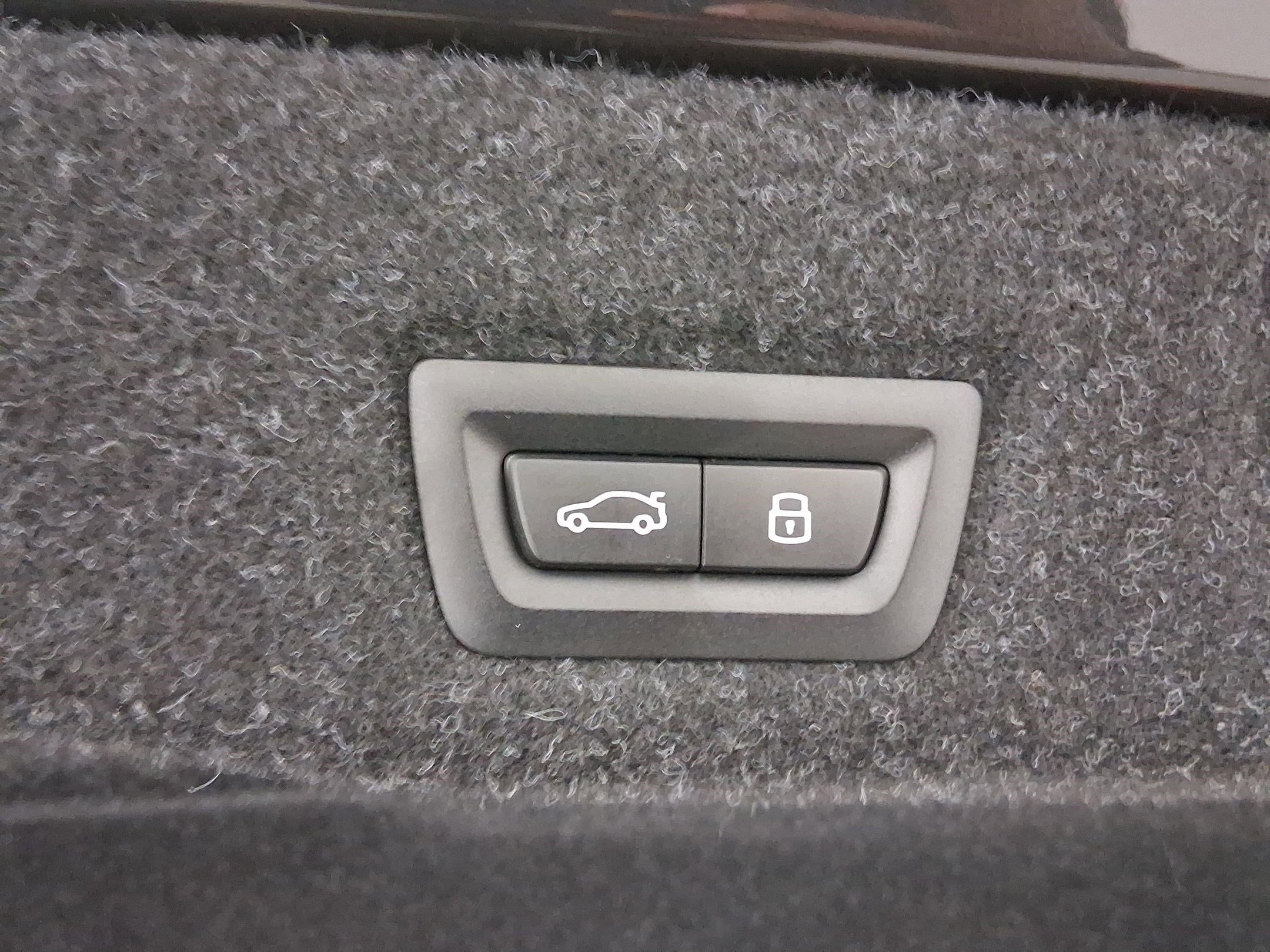 Certified 2025 BMW 530i image 29