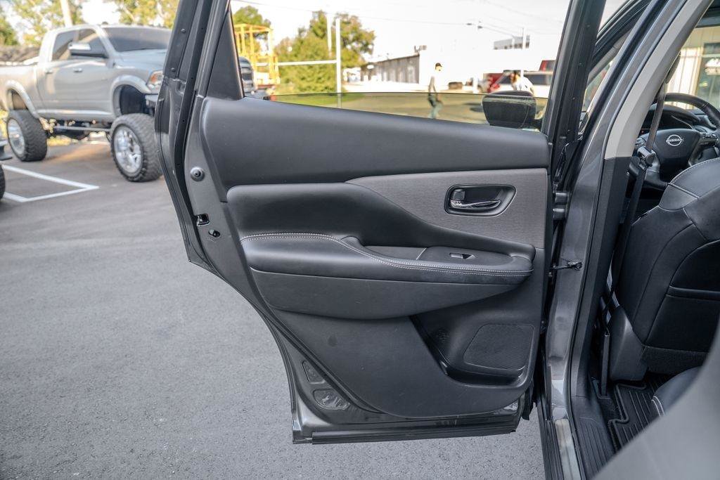 Used 2023 Nissan Murano SL w/ SL Moonroof Package AWD/4WD image 16