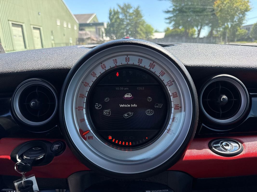Used 2014 MINI Cooper S FWD image 23