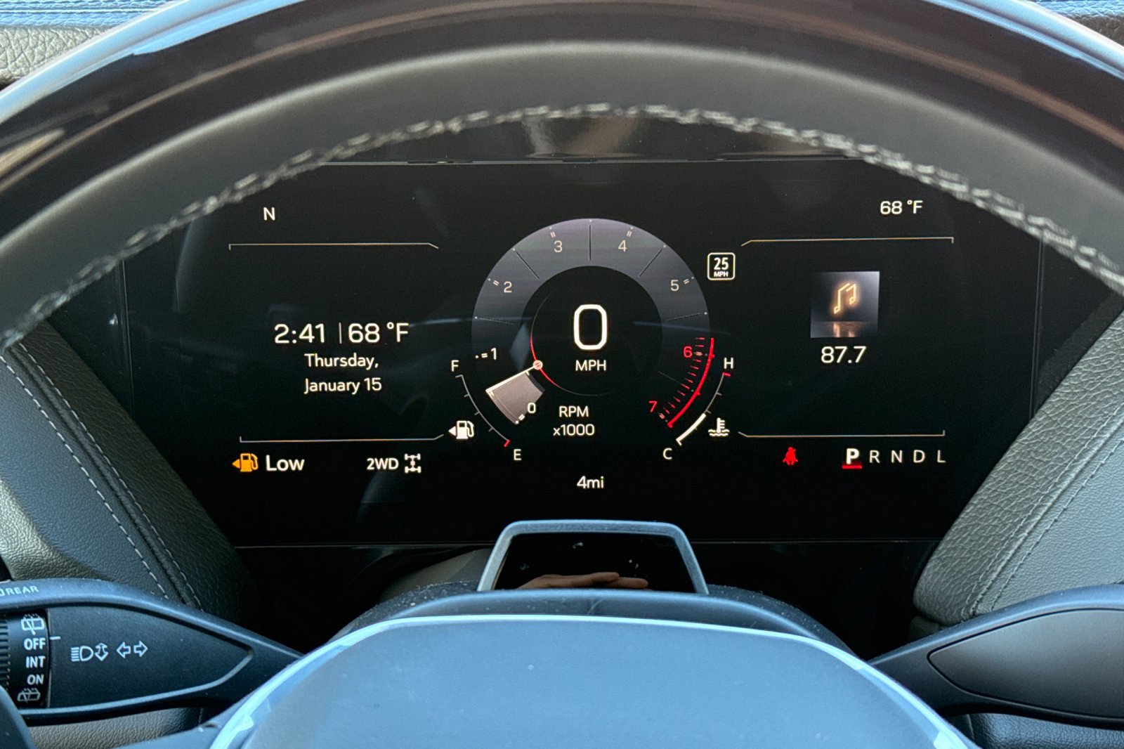 New 2026 GMC Yukon XL Denali w/ Denali Reserve Package image 28