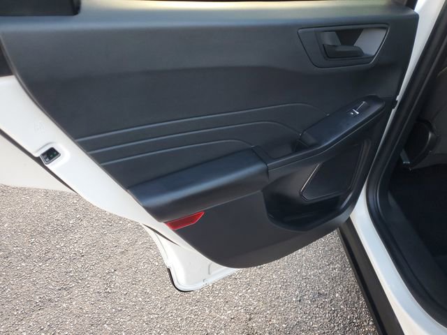 Certified 2022 Ford Escape SE w/ SE Sport Appearance Package image 14