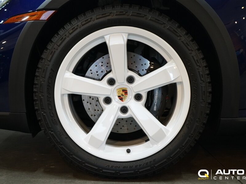 Used 2024 Porsche 911 Dakar AWD/4WD image 11