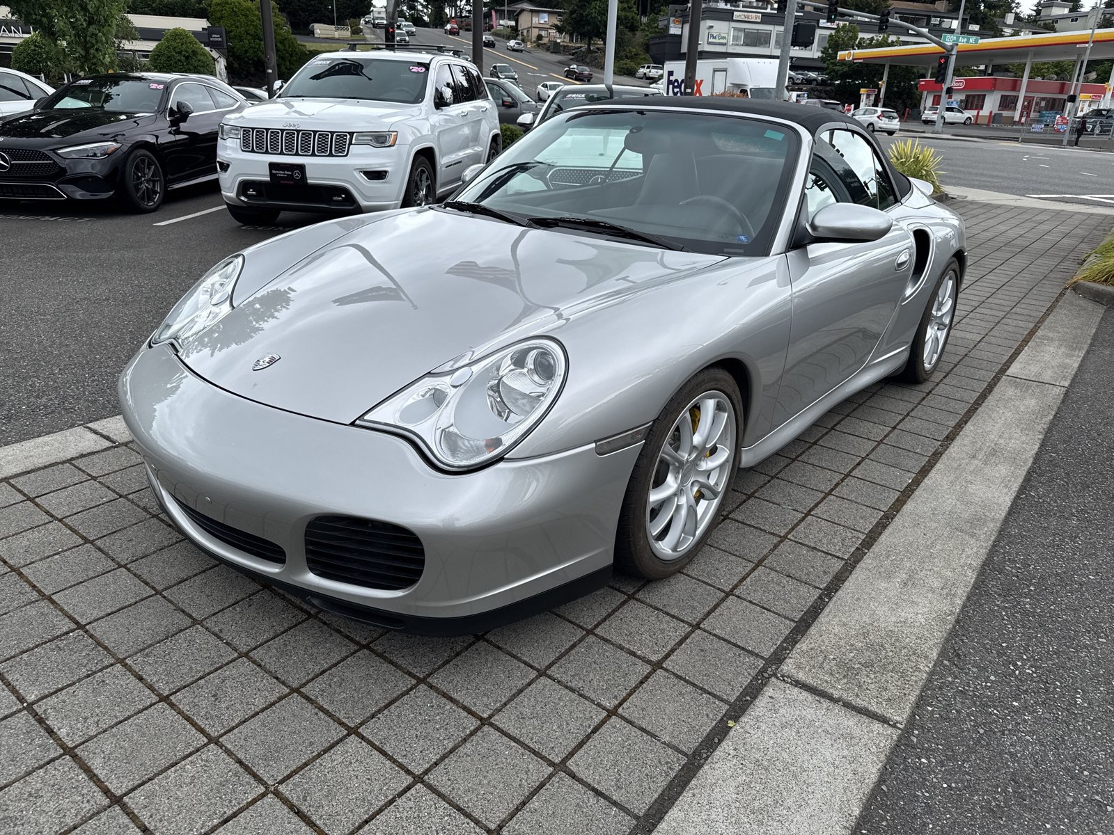 Used 2004 Porsche 911 Turbo AWD/4WD image 1