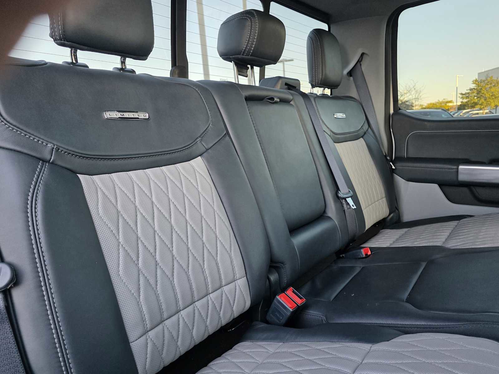 Used 2024 Ford F350 Limited w/ FX4 Off-Road Package image 46