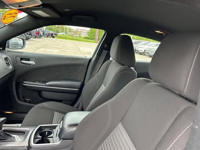 Used 2023 Dodge Charger SXT image 12