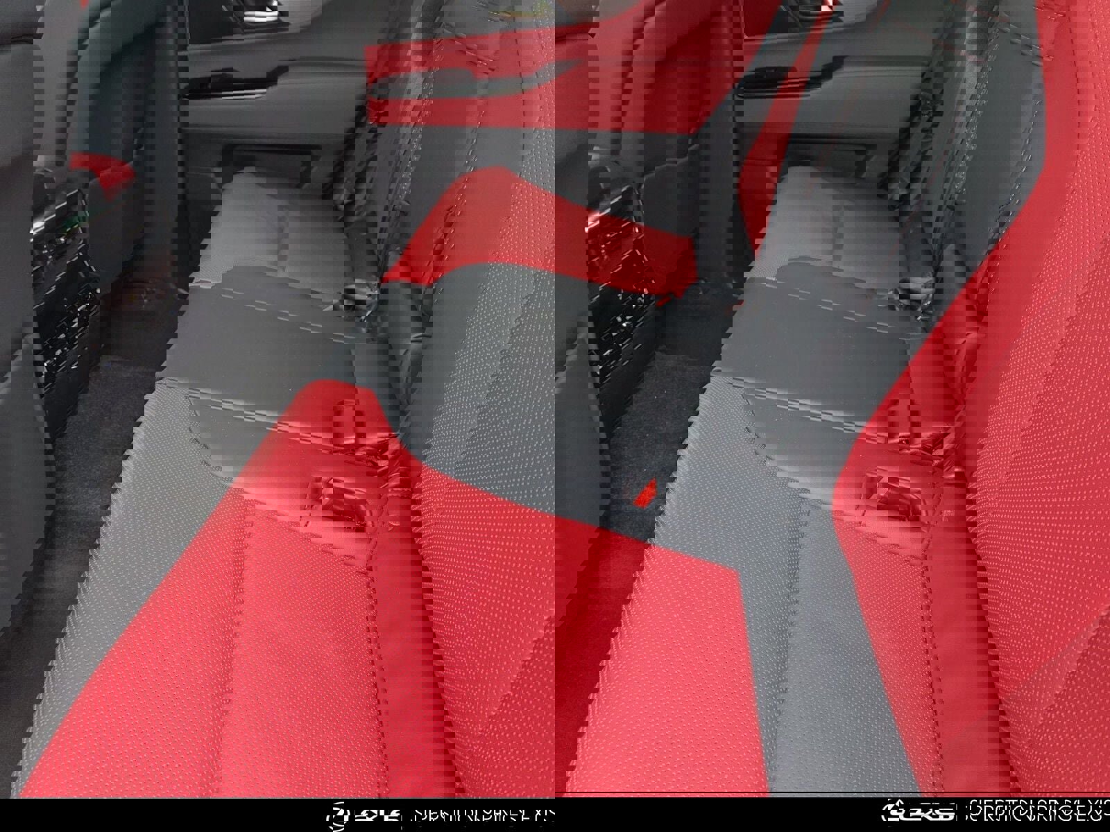 Certified 2025 Lexus LX 700h F Sport w/ Accessory Package (Z1) image 27