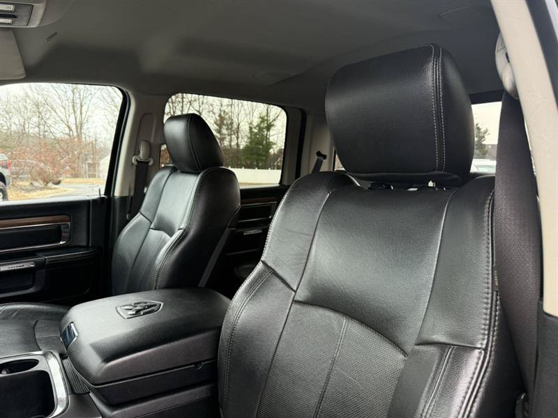 Used 2018 RAM 2500 Laramie w/ Sport Appearance Group AWD/4WD image 30