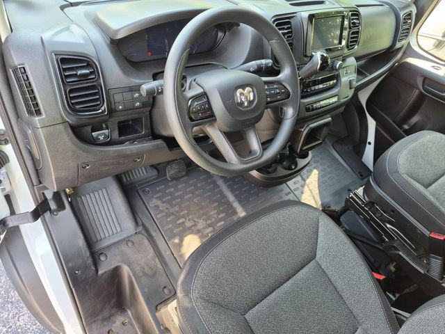 Used 2025 RAM ProMaster 2500 w/ U-Haul Equipment Group FWD image 10