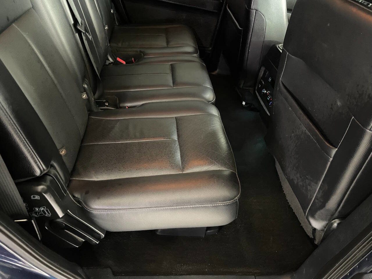 Used 2015 Ford Expedition Limited w/ Equipment Group 301A AWD/4WD image 29