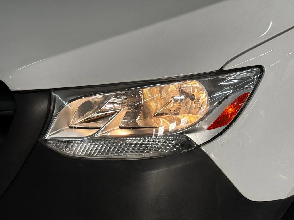 Used 2020 Mercedes-Benz Sprinter 3500 image 28