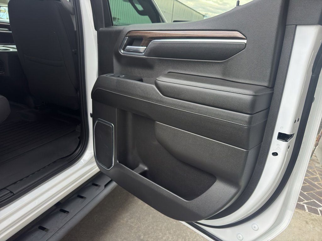 Used 2022 Chevrolet Silverado 1500 LT w/ Z71 Off-Road Package image 16