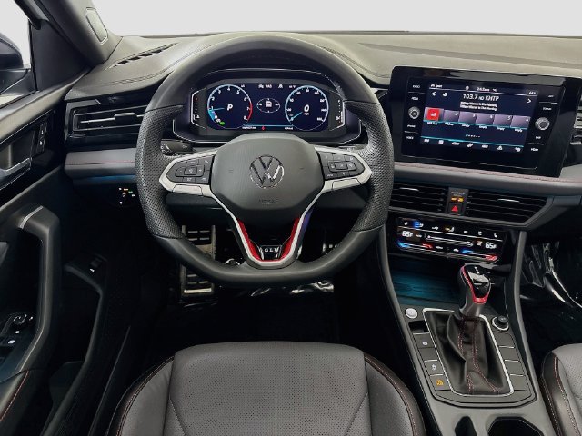 Certified 2026 Volkswagen Jetta GLI Autobahn FWD image 25