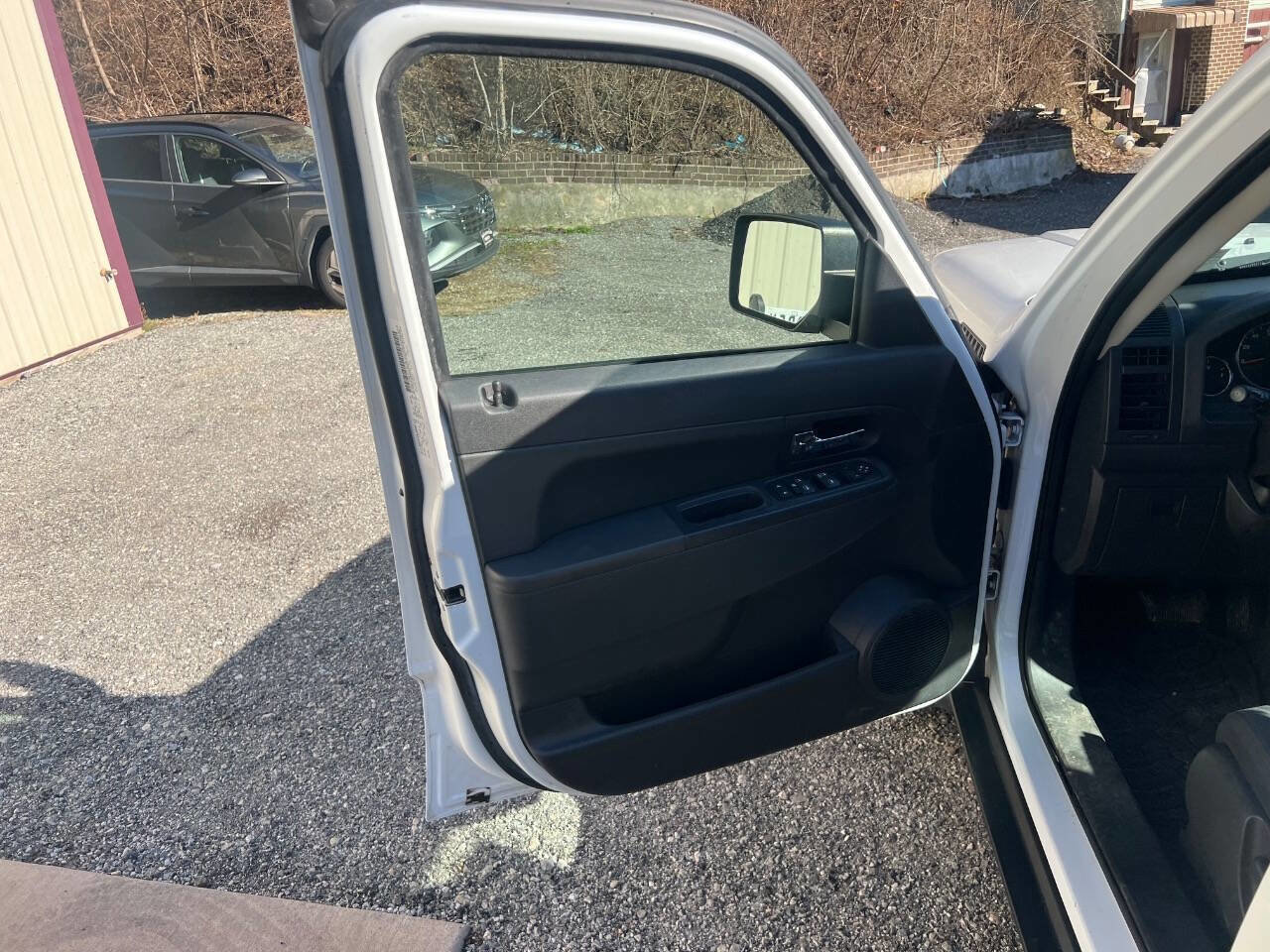 Used 2012 Jeep Liberty Sport w/ Popular Equipment Group image 13