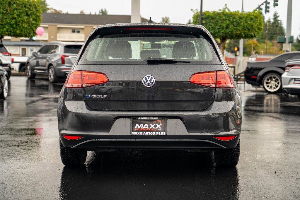 Used 2016 Volkswagen e-Golf SEL Premium image 10