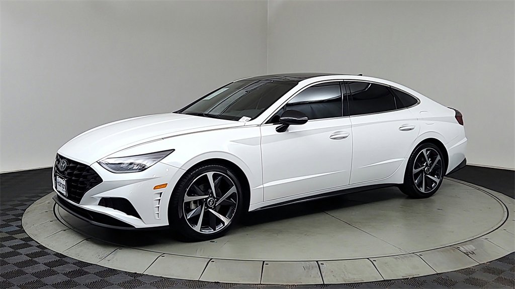 Used 2022 Hyundai Sonata SEL Plus image 3