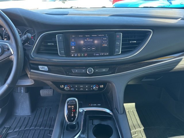 Certified 2021 Buick Enclave Avenir w/ Avenir Technology Package image 3