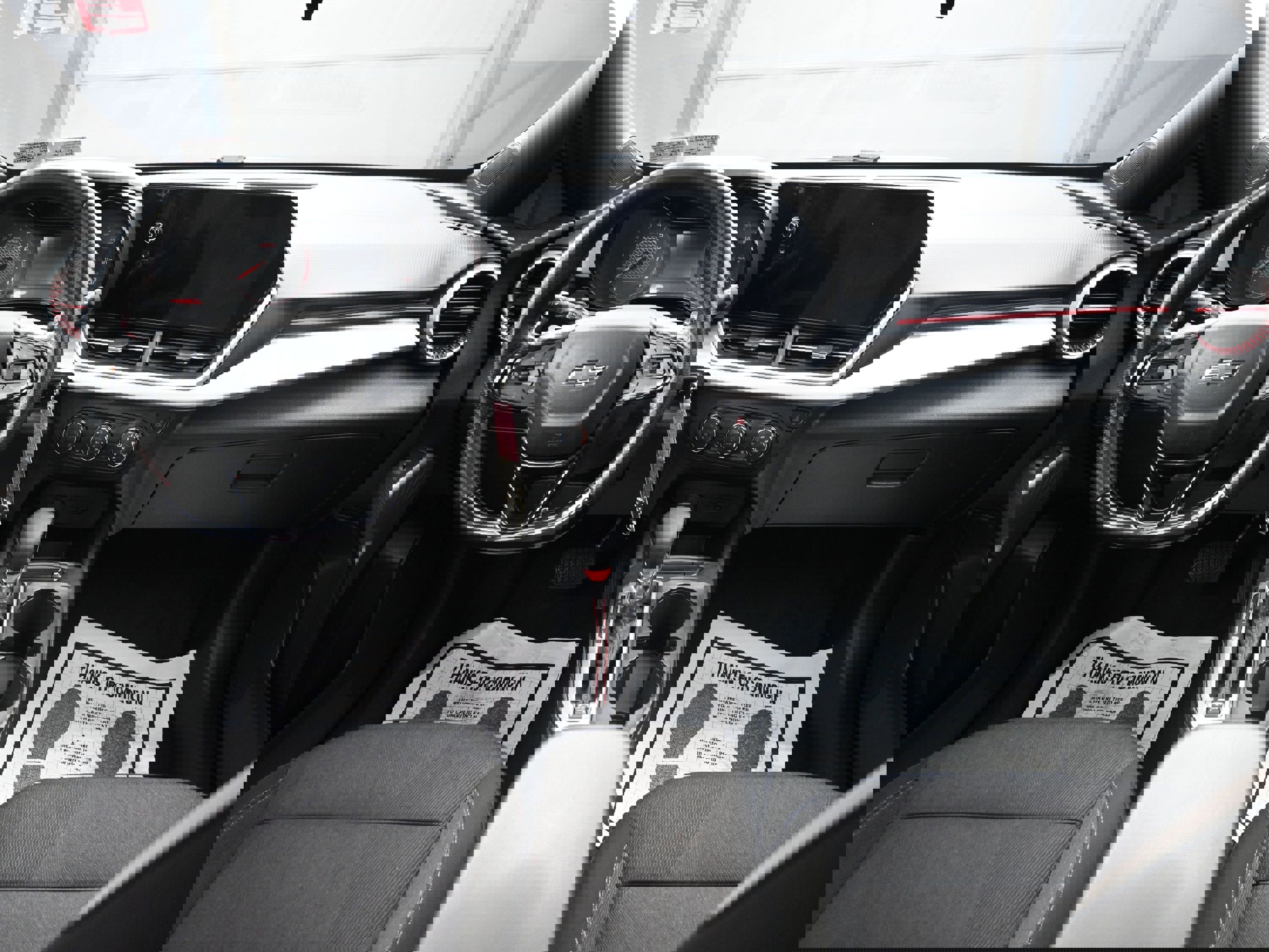 Certified 2024 Chevrolet Trax RS w/ Driver Confidence Package image 20