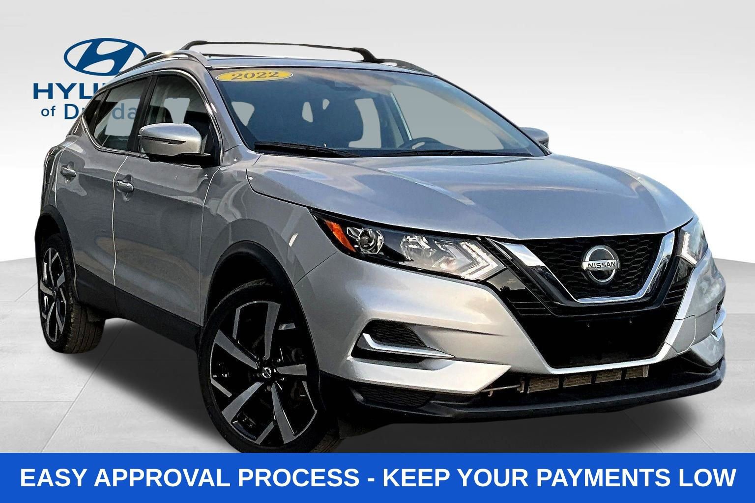 Used 2022 Nissan Rogue Sport SL image 3