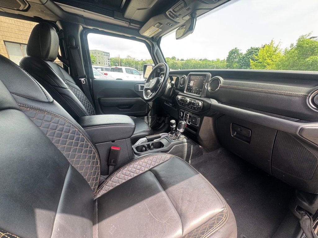 Used 2022 Jeep Wrangler Unlimited Sahara AWD/4WD image 20