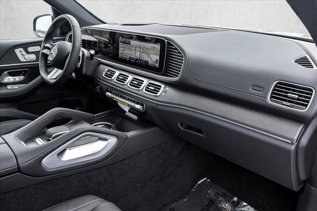 New 2026 Mercedes-Benz GLS 580 4MATIC image 25