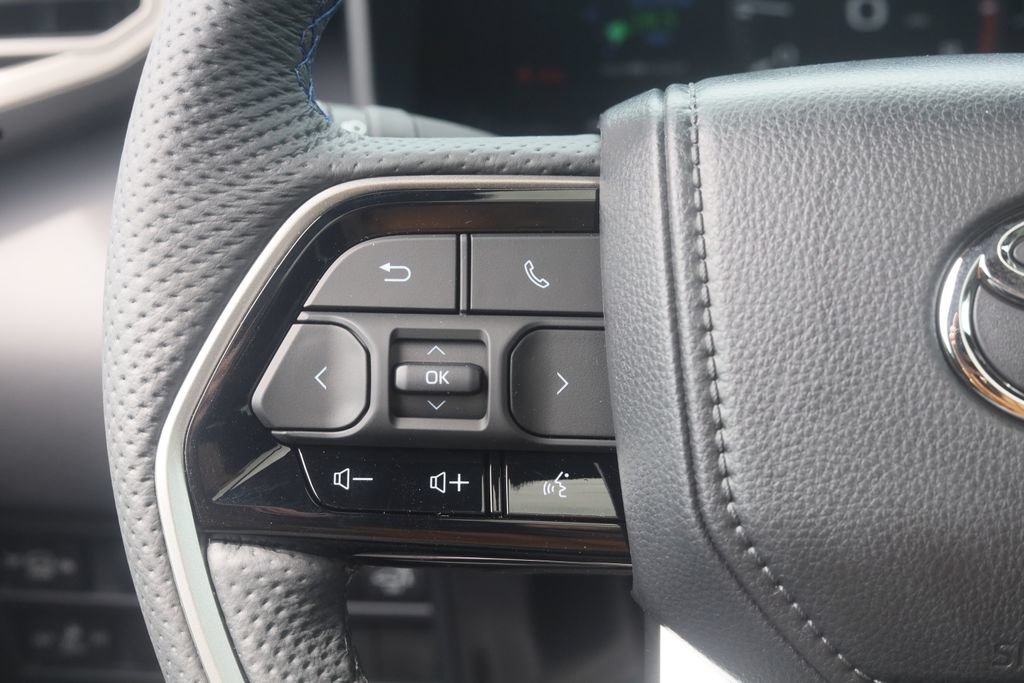 New 2026 Toyota Sequoia Platinum AWD/4WD image 14