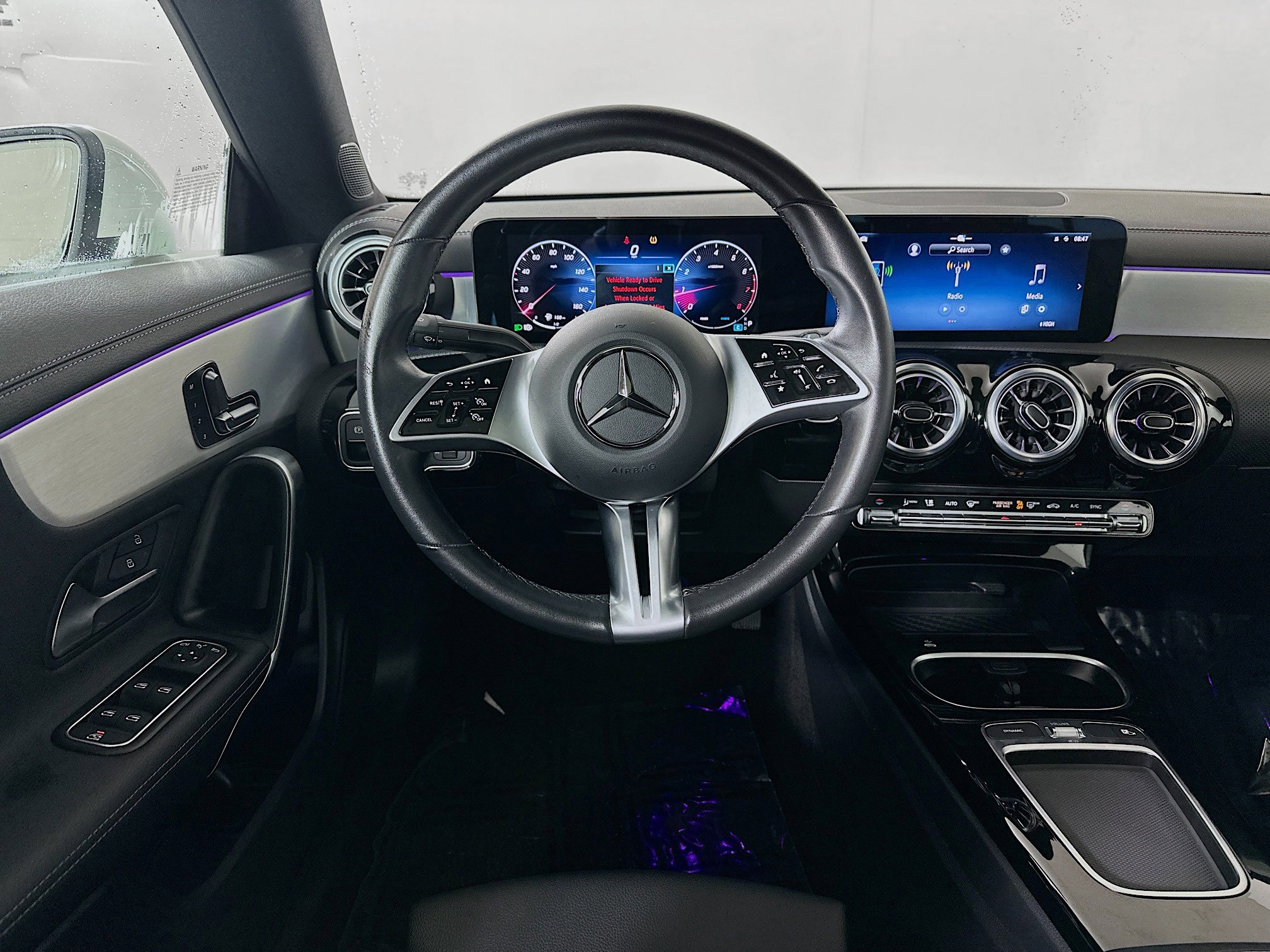 Used 2025 Mercedes-Benz CLA 250 4MATIC image 21