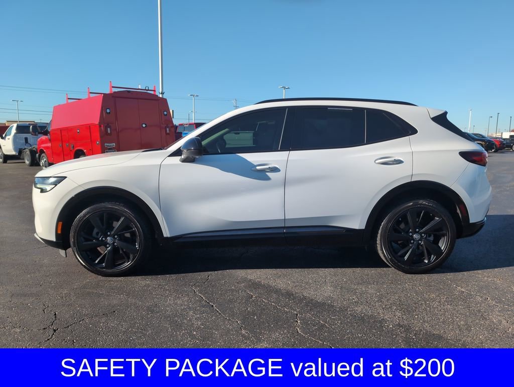 Used 2022 Buick Envision Essence w/ Technology Package I image 5