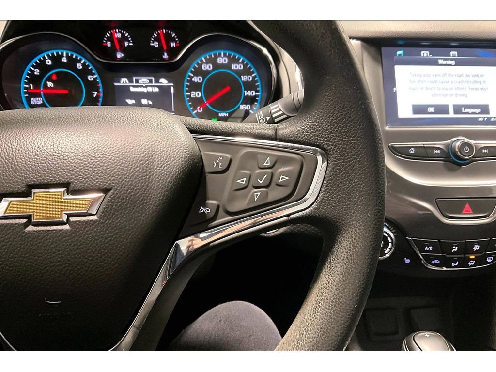 Used 2018 Chevrolet Cruze LT w/ Convenience Package image 20