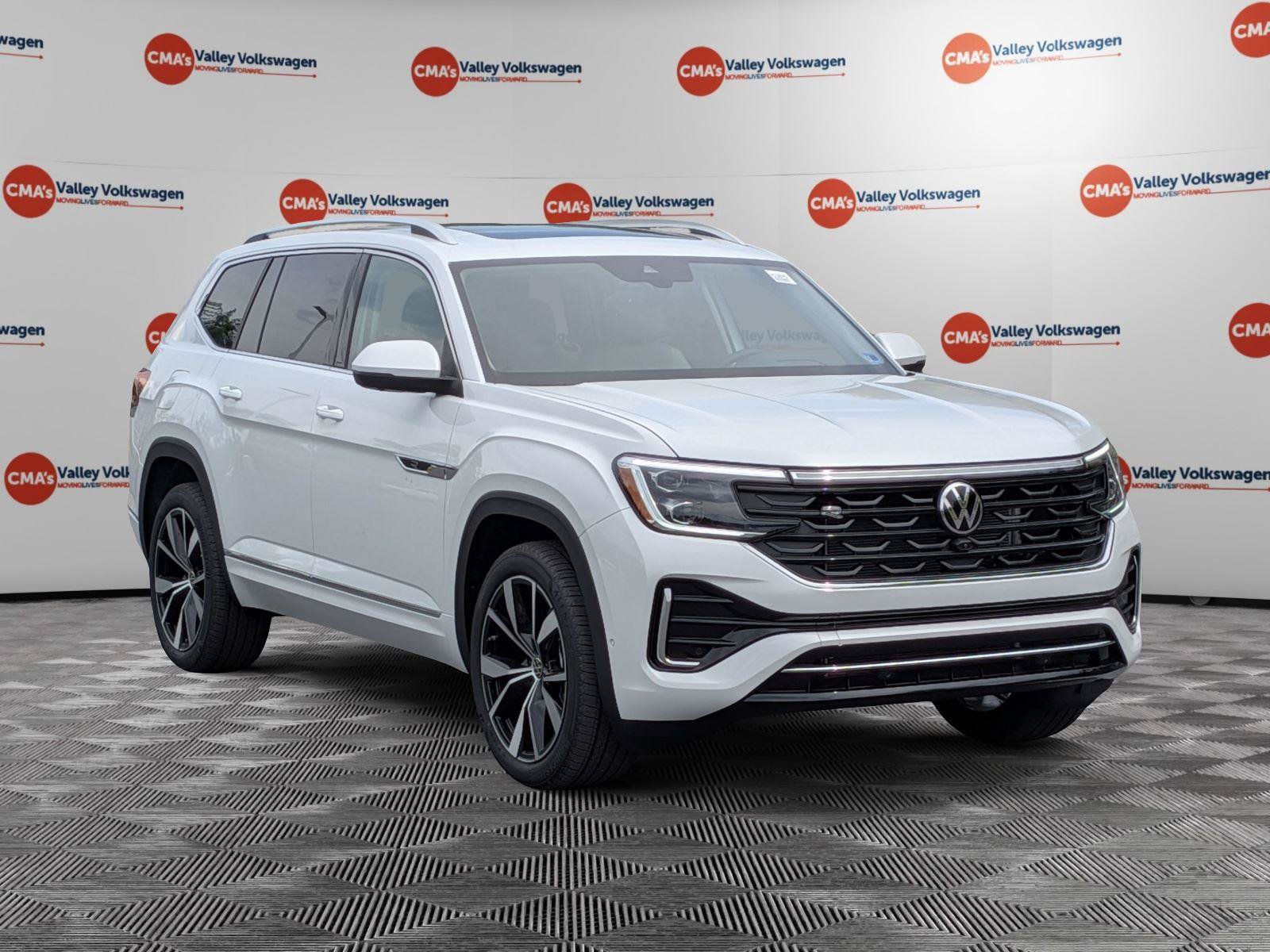 New 2026 Volkswagen Atlas SEL Premium R-Line AWD/4WD image 3