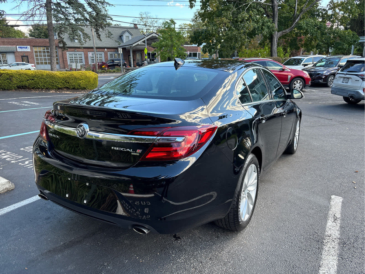 Used 2016 Buick Regal Premium AWD/4WD image 3