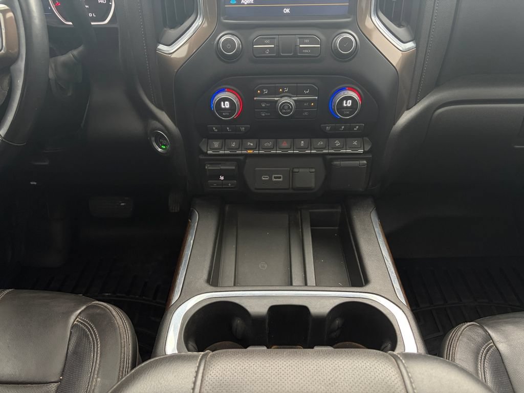 Used 2023 Chevrolet Silverado 2500 High Country w/ Safety Package II AWD/4WD image 16